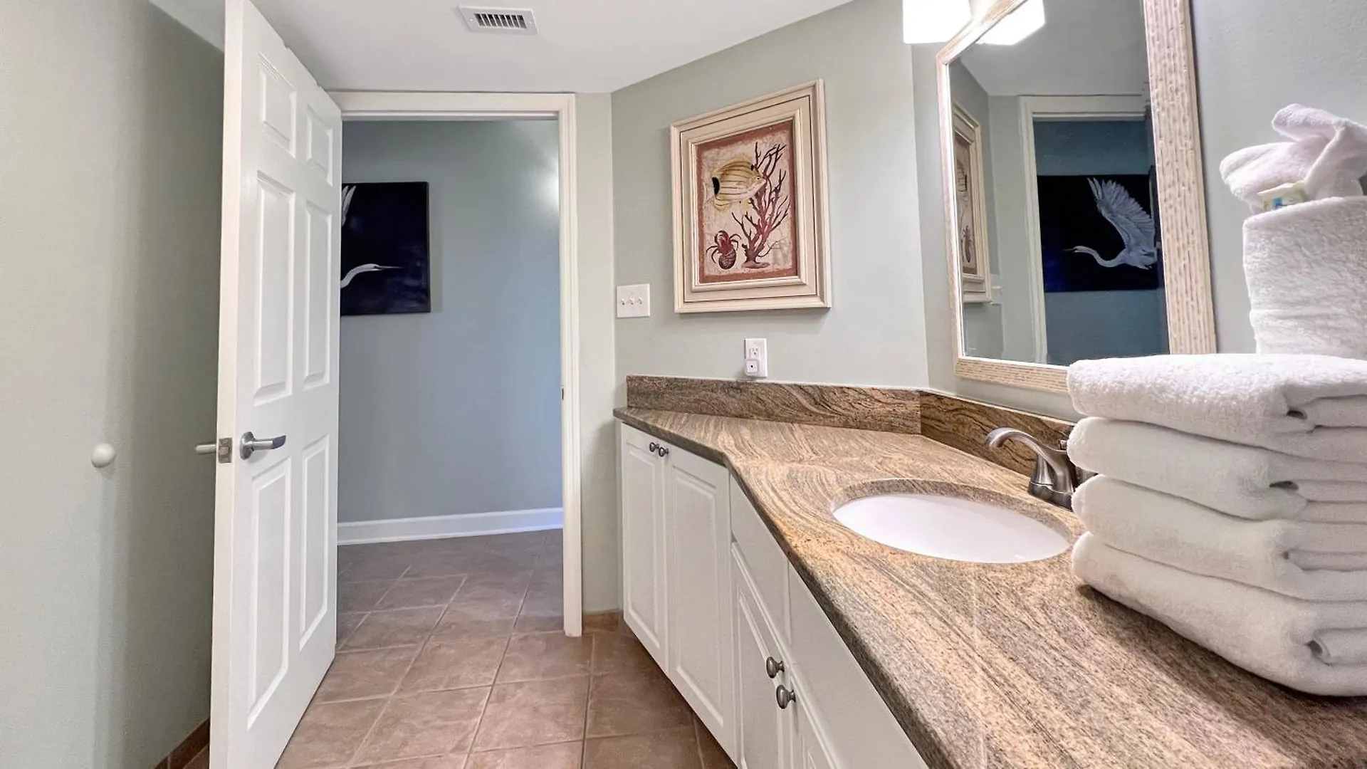 Malibu Pointe - 602 Villa Fall River